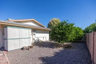 13825 N Kaanapali Dr, Sun City, AZ 85351 - Photo 24