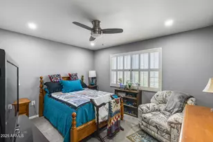 18203 N 130th Ave, Sun City West, AZ 85375 - Photo 22