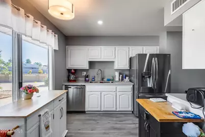 18203 N 130th Avenue, Sun City West, AZ 85375 - Photo 4