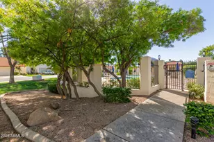 8856 S Taylor Dr, Tempe, AZ 85284 - Photo 38