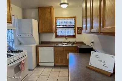 4424 Plaza Vista - B Vista, Sierra Vista, AZ 85635 - Photo 1