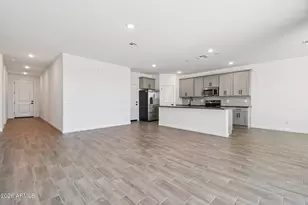 9541 W Tamarisk Ave, Tolleson, AZ 85353 - Photo 12