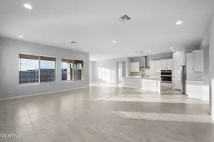 27042 N 161st Ave, Surprise, AZ 85387 - Photo 10