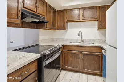 7545 N 47th Drive, Glendale, AZ 85301 - Photo 4