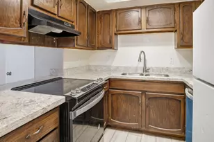 7545 N 47th Dr, Glendale, AZ 85301 - Photo 4