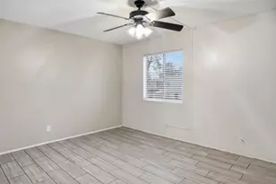 7545 N 47th Dr, Glendale, AZ 85301 - Photo 8