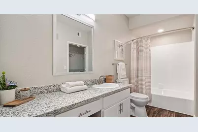 1802 W Maryland Avenue #1, Phoenix, AZ 85015 - Photo 6