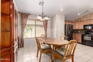 40864 N Cambria Ln, San Tan Valley, AZ 85140 - Photo 8