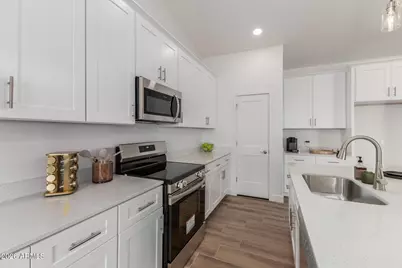 9543 W Sandstone Mountain Drive, Casa Grande, AZ 85194 - Photo 18