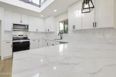 14812 N Briarwood Drive, Fountain Hills, AZ 85268 - Photo 4