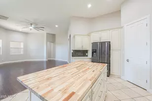 7171 W Quarter Horse Run, Coolidge, AZ 85128 - Photo 14