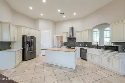 7171 W Quarter Horse Run, Coolidge, AZ 85128 - Photo 4