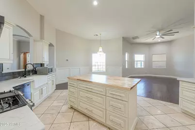 7171 W Quarter Horse Run, Coolidge, AZ 85128 - Photo 14