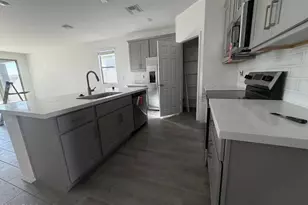 24215 W Bowker St, Buckeye, AZ 85326 - Photo 4