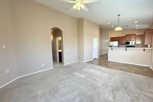 3710 W Lydia Ln, Phoenix, AZ 85041 - Photo 8