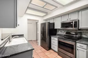 9113 W Kimberly Way, Peoria, AZ 85382 - Photo 16