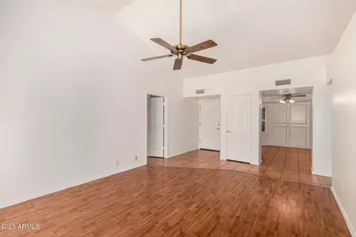 9113 W Kimberly Way, Peoria, AZ 85382 - Photo 10