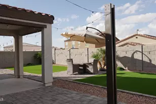 25592 W Gwen St, Buckeye, AZ 85326 - Photo 12