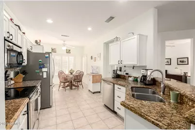 18125 N Villa Bella Drive, Surprise, AZ 85374 - Photo 14