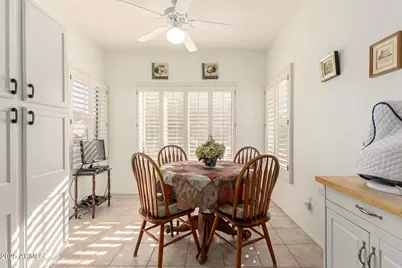 18125 N Villa Bella Drive, Surprise, AZ 85374 - Photo 10