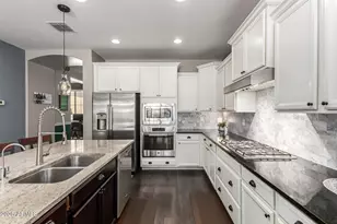 42214 N Ambrosio Dr, San Tan Valley, AZ 85140 - Photo 24