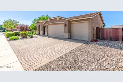 42214 N Ambrosio Drive, San Tan Valley, AZ 85140 - Photo 2