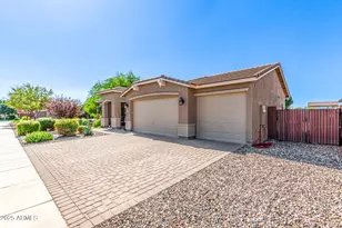 42214 N Ambrosio Dr, San Tan Valley, AZ 85140 - Photo 2