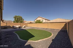 3826 W Goldmine Mountain Dr, San Tan Valley, AZ 85144 - Photo 28