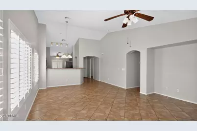 553 S 233rd Drive, Buckeye, AZ 85326 - Photo 2