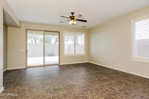 718 W Twin Peaks Pkwy, San Tan Valley, AZ 85143 - Photo 4