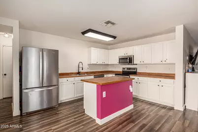 3273 S Chaparral Road, Apache Junction, AZ 85119 - Photo 10