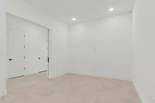 632 E Greenback Dr, San Tan Valley, AZ 85140 - Photo 14