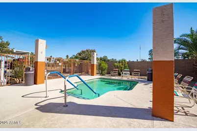 17200 W Bell Road #1801, Surprise, AZ 85374 - Photo 28