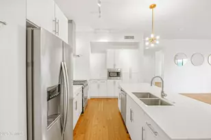 3131 N Central Ave, Phoenix, AZ 85012 - Photo 6