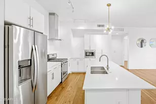 3131 N Central Ave, Phoenix, AZ 85012 - Photo 2