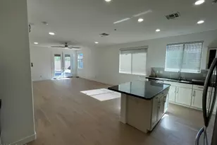 12074 W Dove Wing Way, Peoria, AZ 85383 - Photo 10