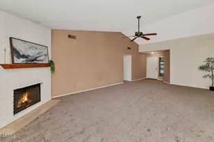 9169 W Lisbon Ln, Peoria, AZ 85381 - Photo 8