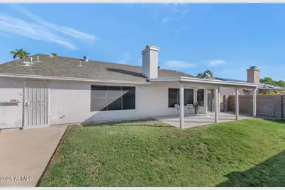 9169 W Lisbon Lane, Peoria, AZ 85381 - Photo 26