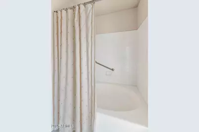 9169 W Lisbon Lane, Peoria, AZ 85381 - Photo 16