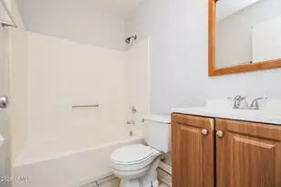 1050 W University Dr, Mesa, AZ 85201 - Photo 14