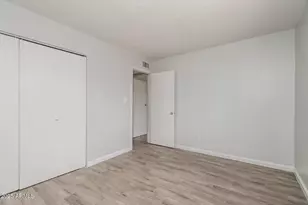 1050 W University Dr, Mesa, AZ 85201 - Photo 14