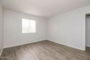 1050 W University Dr, Mesa, AZ 85201 - Photo 8