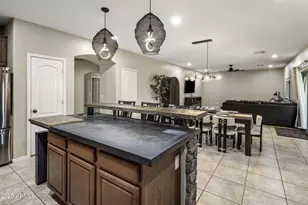 23522 N 121st Ave, Sun City, AZ 85373 - Photo 10