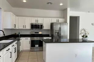 2319 W Alta Vista Rd, Phoenix, AZ 85041 - Photo 10