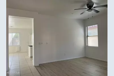 2319 W Alta Vista Road, Phoenix, AZ 85041 - Photo 4