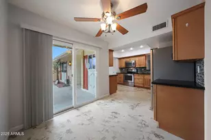 10617 W El Capitan Cir, Sun City, AZ 85351 - Photo 10