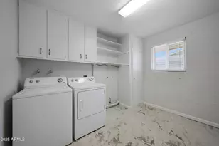 10617 W El Capitan Cir, Sun City, AZ 85351 - Photo 32