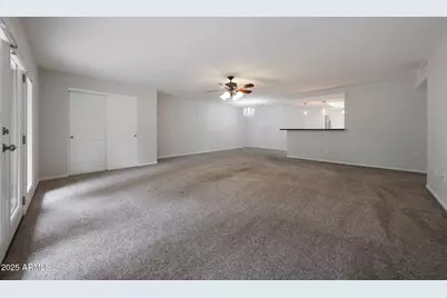 10617 W El Capitan Circle, Sun City, AZ 85351 - Photo 14