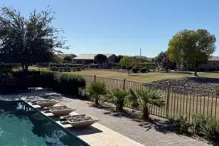 41801 W Springtime Rd, Maricopa, AZ 85138 - Photo 26