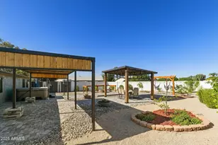 1102 S Park View Cir, Mesa, AZ 85208 - Photo 46